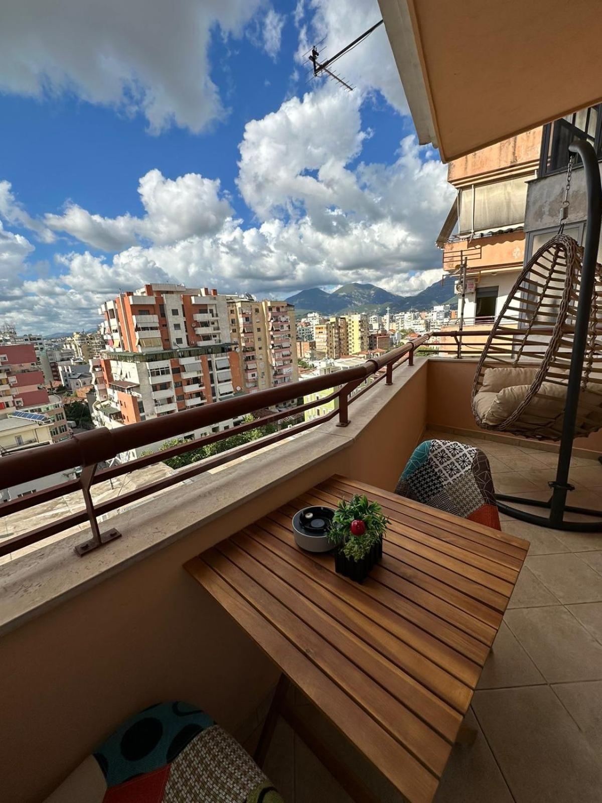 Apartmán Urban Charm Studio With Balcony Tirana Exteriér fotografie